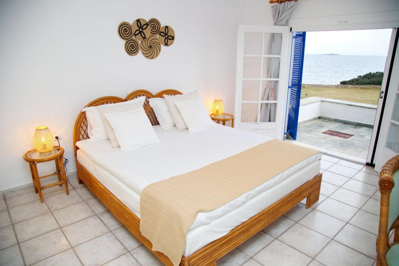 Aroura Homes 4Br Beachfront Villa Spétses Exterior foto